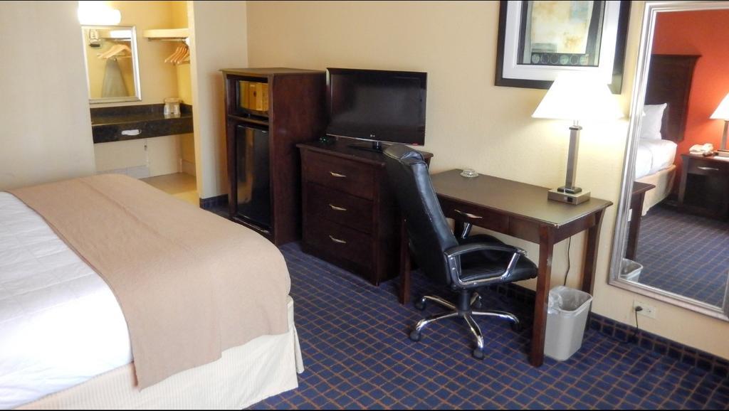Executive Thibodaux New Orleans Hotel Exterior foto