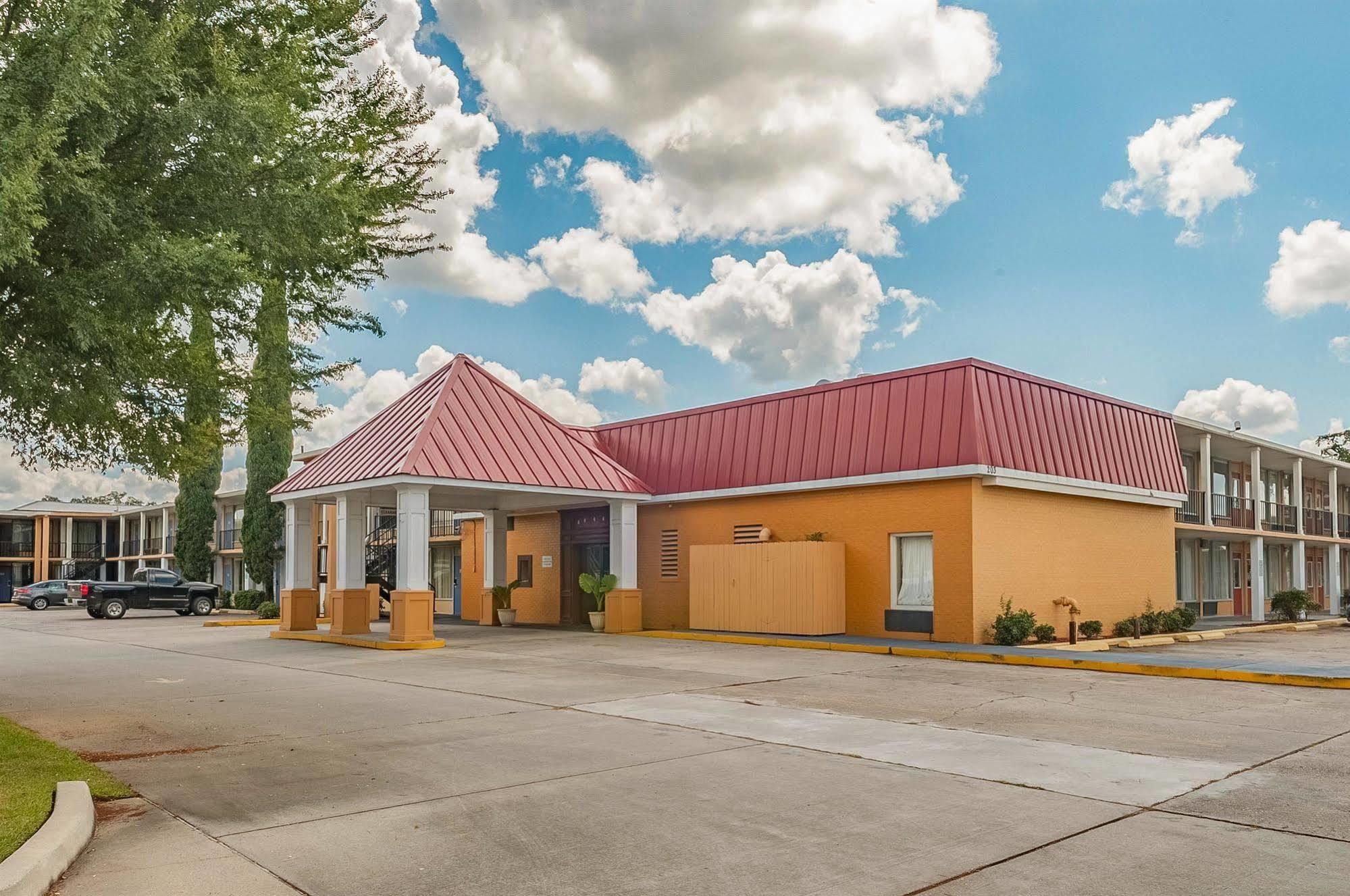 Executive Thibodaux New Orleans Hotel Exterior foto
